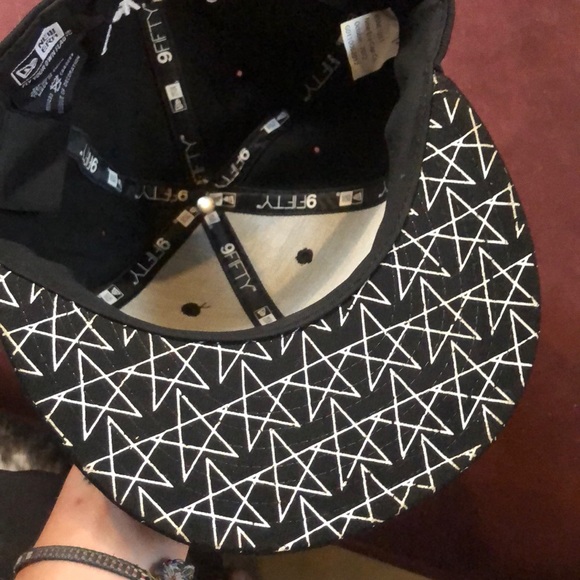 limited edition black scale ILLEGAL x fools gold - Picture 4 of 8